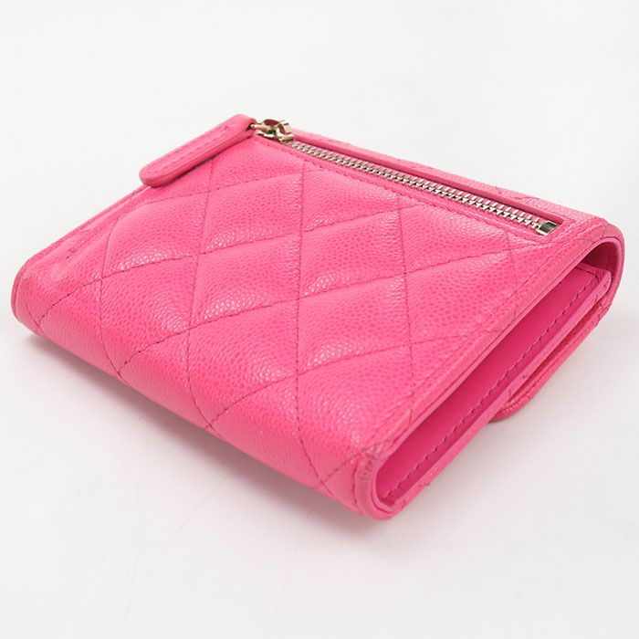 Chanel Quilted Trifold Wallet Caviar — view 2