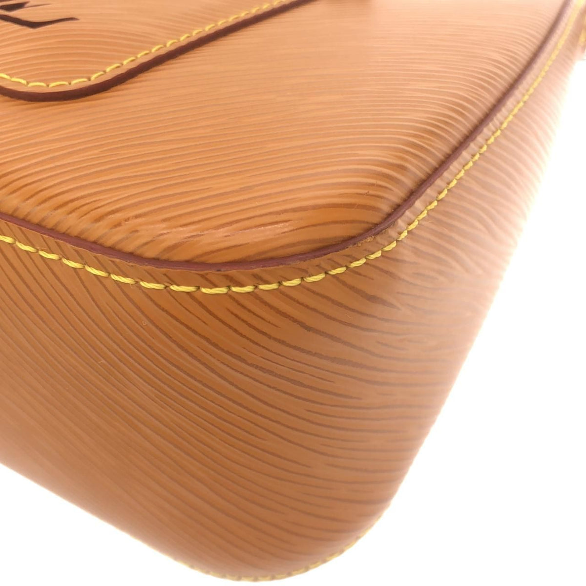Louis Vuitton Epi Marelle Shoulder Bag — view 3