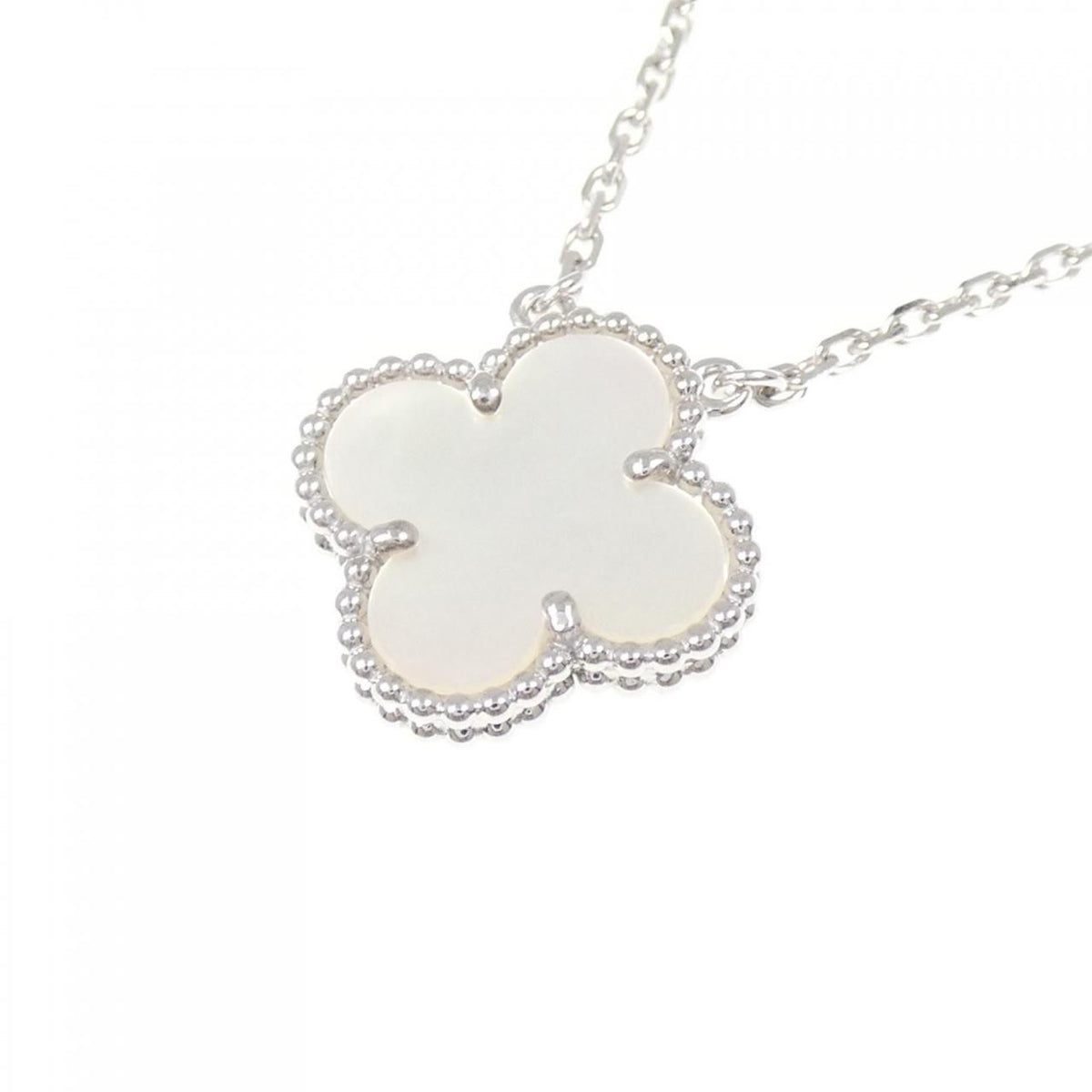 Van Cleef & Arpels Vintage Alhambra Necklace — view 3