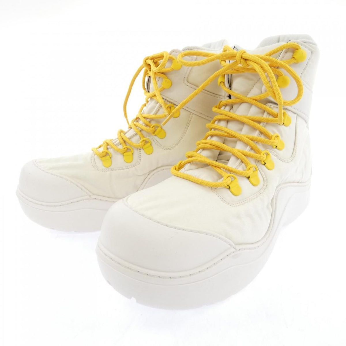Bottega Veneta Boots White — view 3
