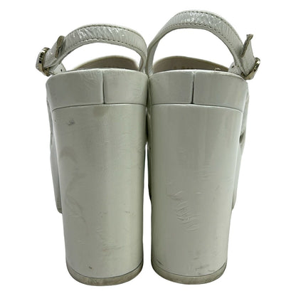Chanel Sandals White CC Logo Platform Leather — view 3
