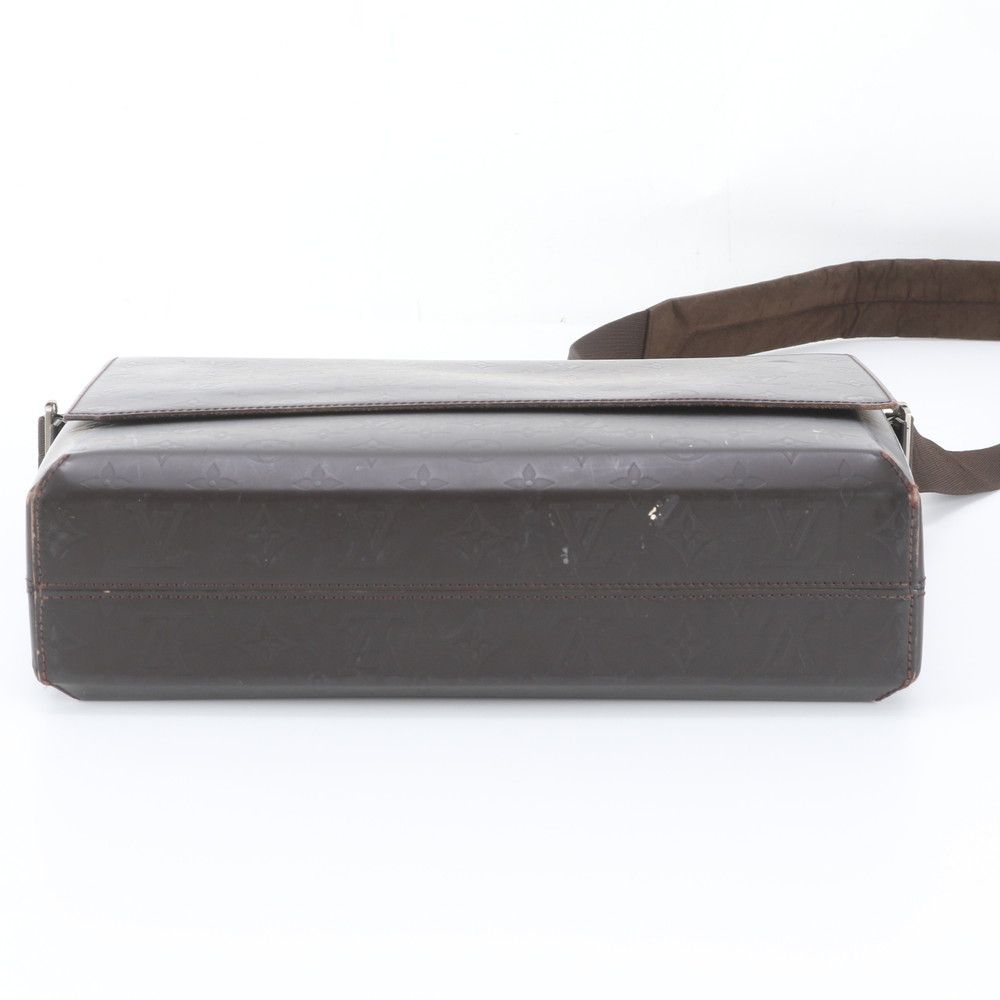 Louis Vuitton Monogram Grace Fonzie Leather Shoulder Bag Crossbody Messenger — view 6