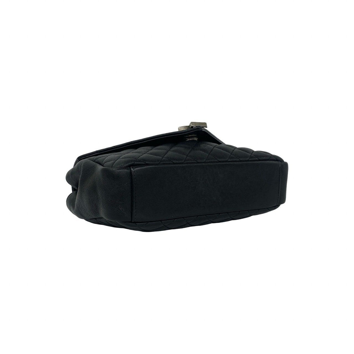 Saint Laurent Paris Envelope Medium Leather Chain Shoulder Bag Black — view 7