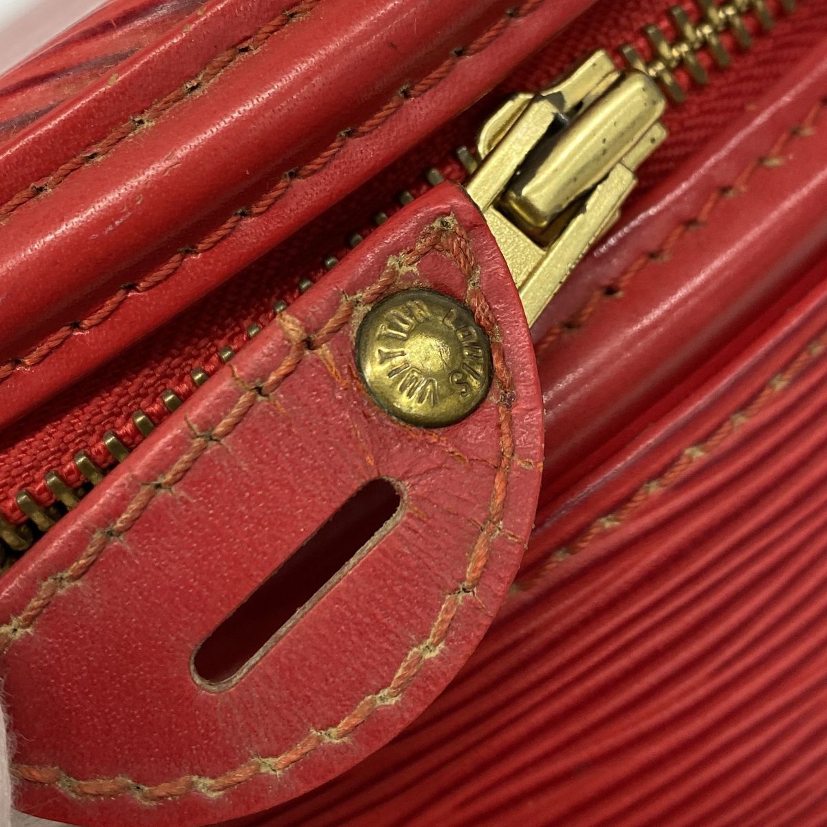 Louis Vuitton Handbag Epi Cannes Castilian Red — view 8