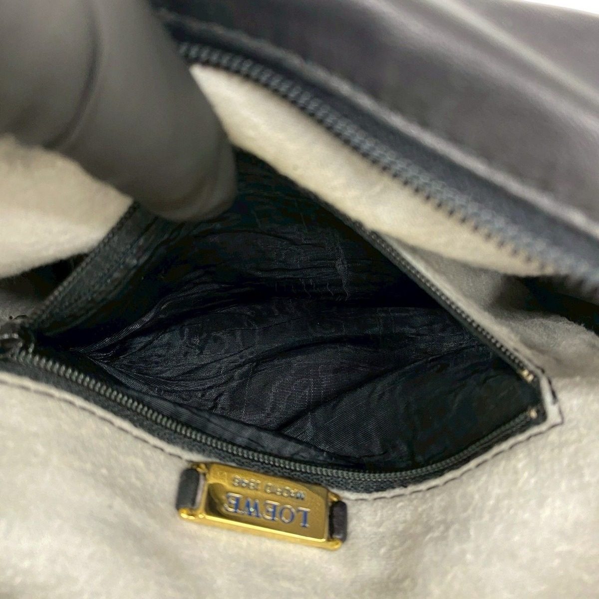 Loewe Bagged Vinte the Anagram Logo Nappa Leather Mini Shoulder Bag Pochette — view 10