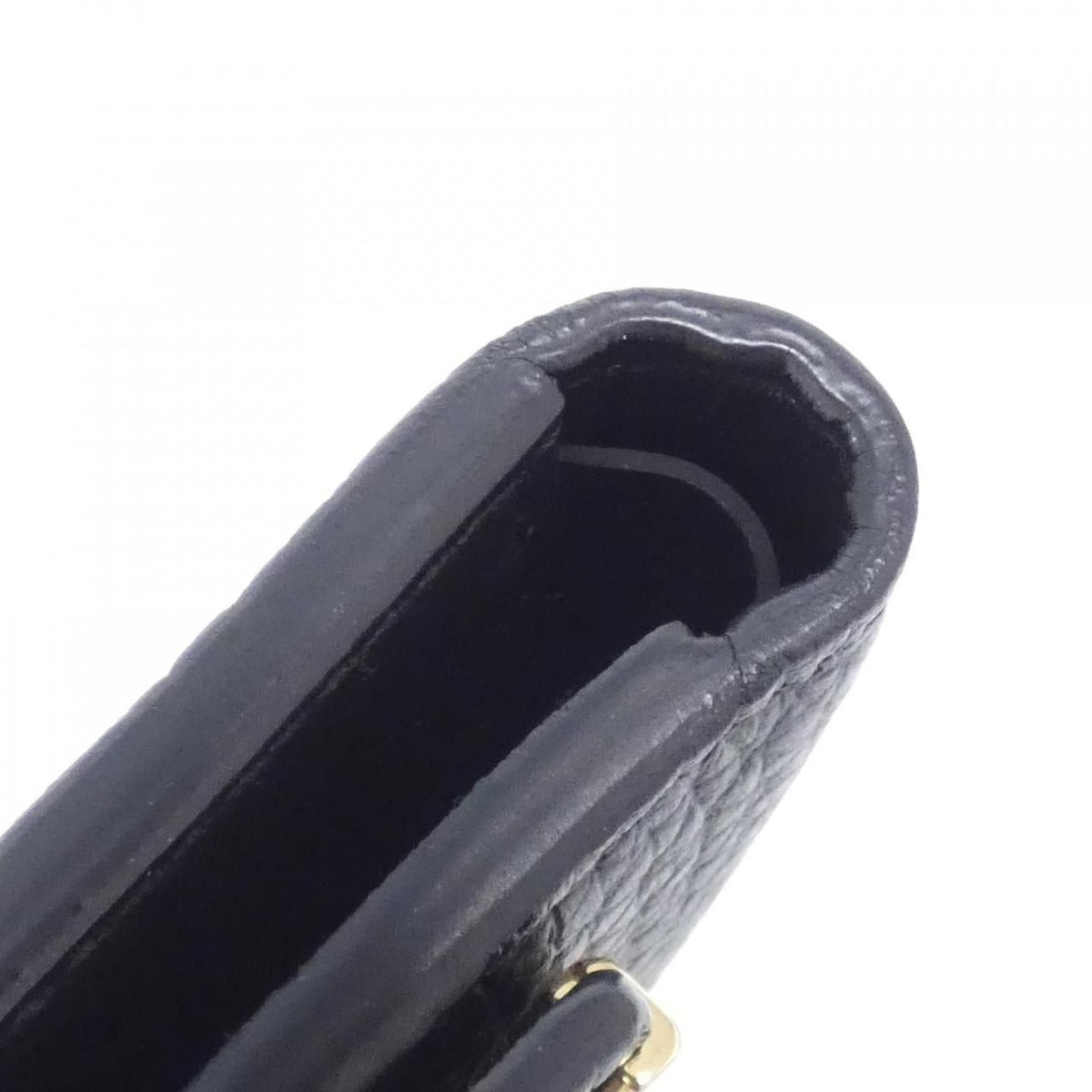 Louis Vuitton Taurillon Portefeuille Capucines Compact Wallet — view 3