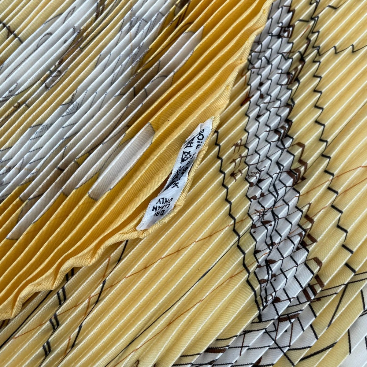Hermes Scarf Pleated Silk la Musique Des Spheres Music Played by Yellow — view 6
