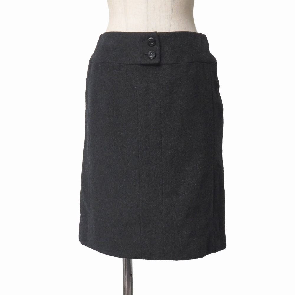 Chanel Vintage Skirt 38 CC Logo Button