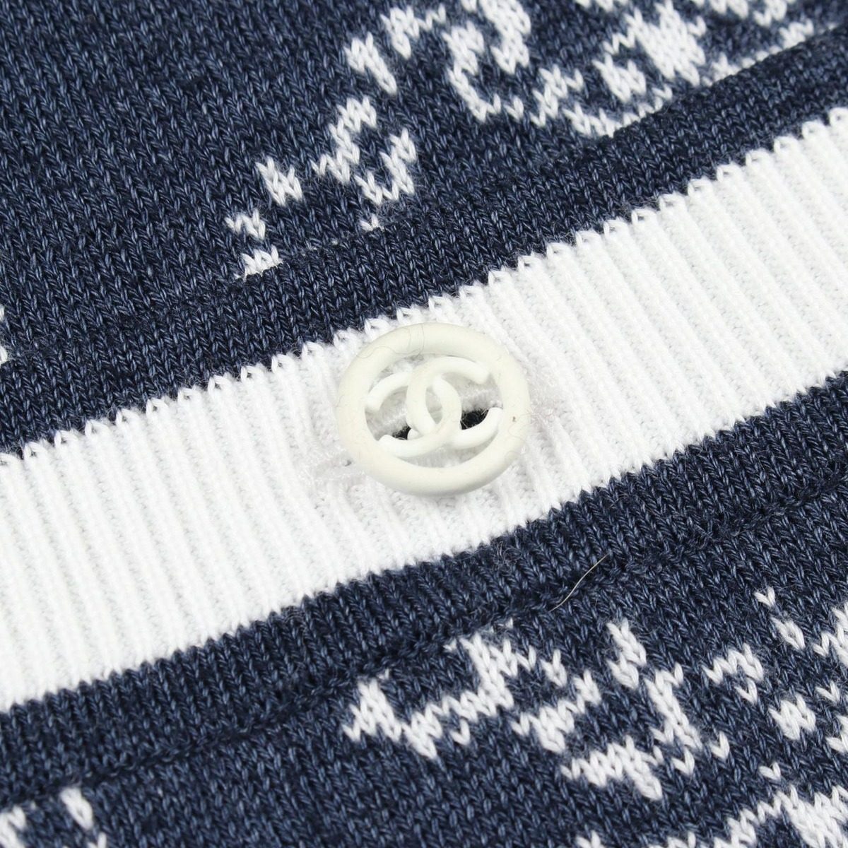 Chanel Cardigan CC Logo Long Cotton — view 6