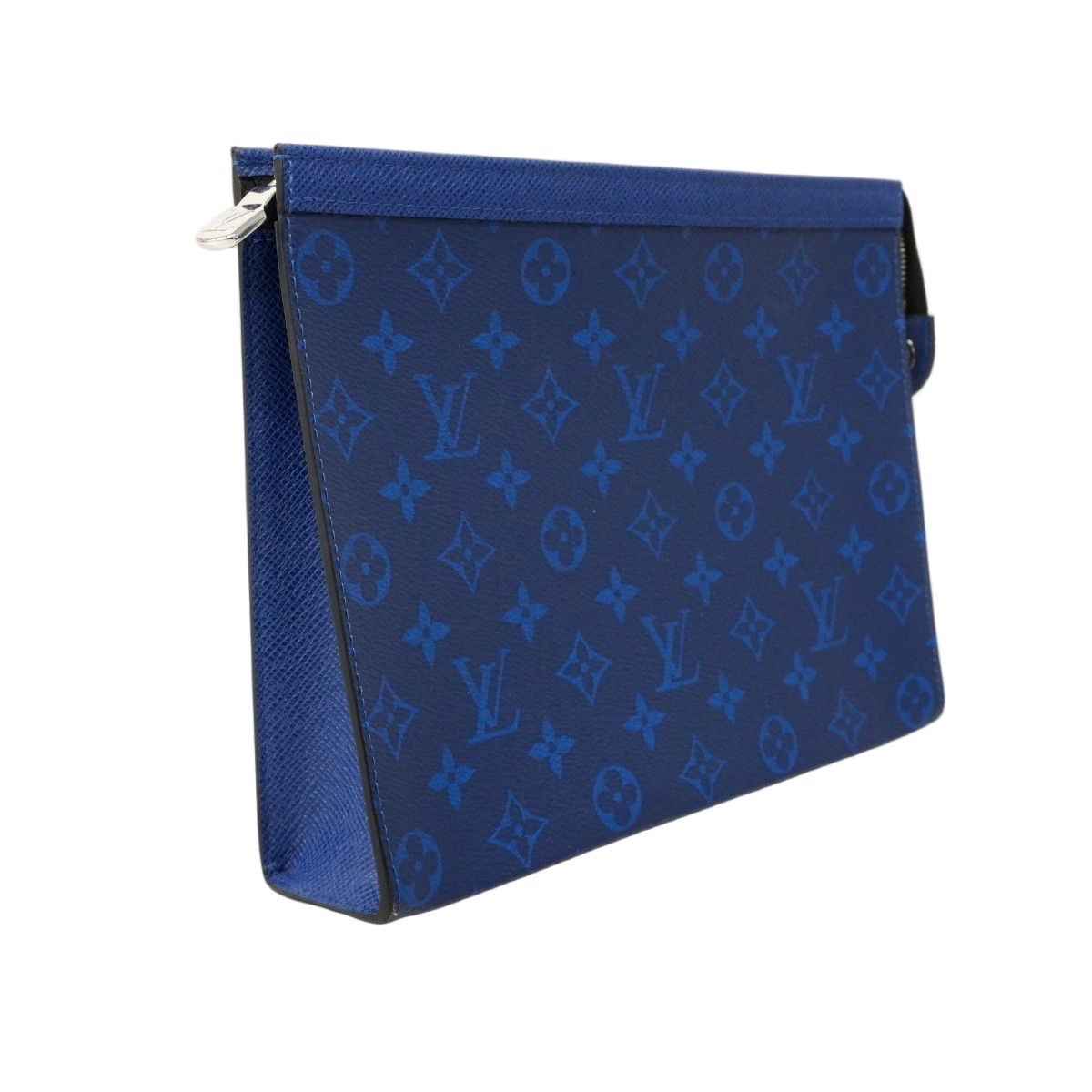 Louis Vuitton Clutch Taigarama Pochette Voyage MM Blue — view 2