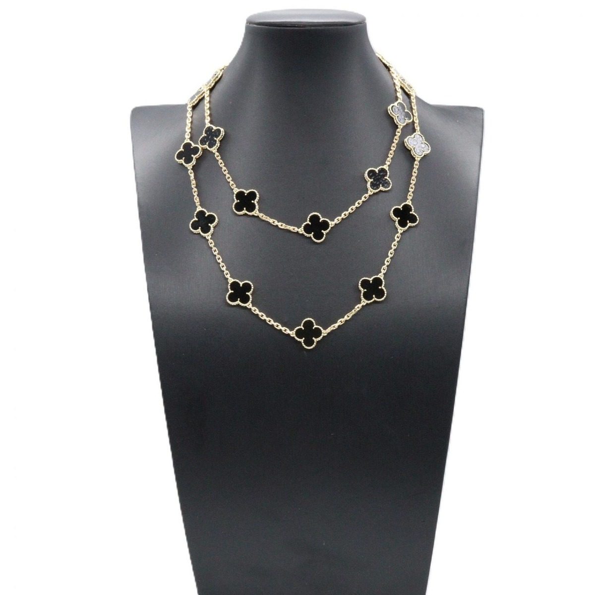 Van Cleef & Arpels Necklace Vintage Alhambra 20 Motifs 18k Onyx — view 6