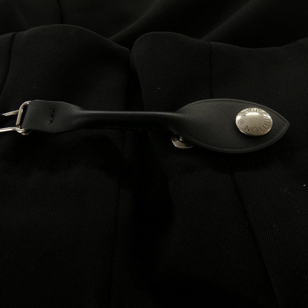 Louis Vuitton Pants Black — view 8