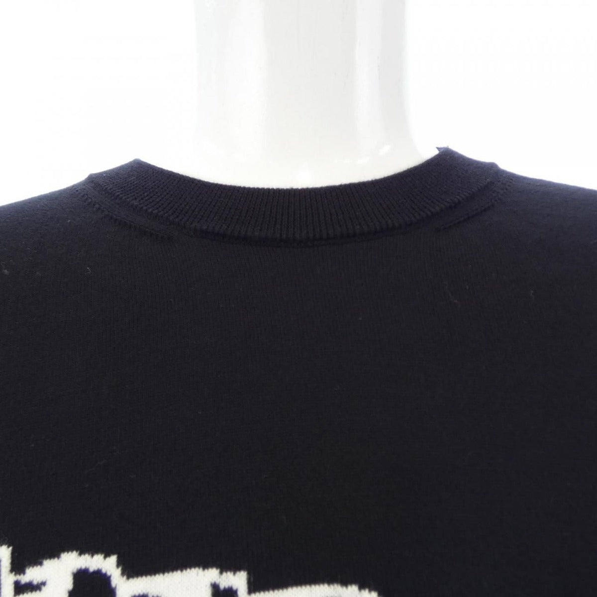 Louis Vuitton Maison LV Crew Neck Knit — view 5