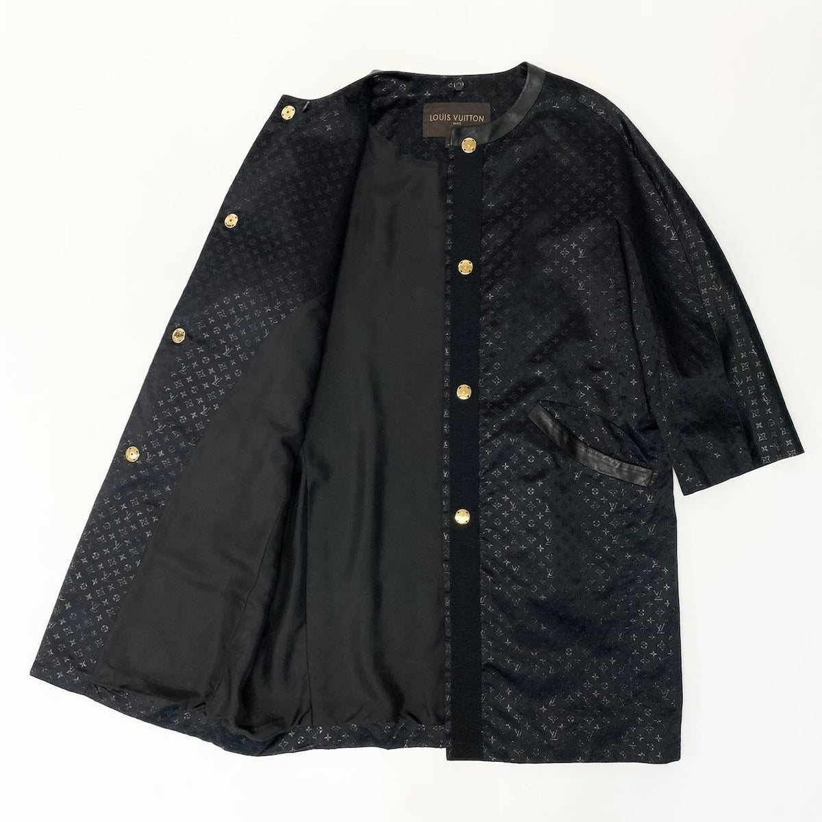 Louis Vuitton I Monogram Long Coat Silk Blend 42 Black — view 3