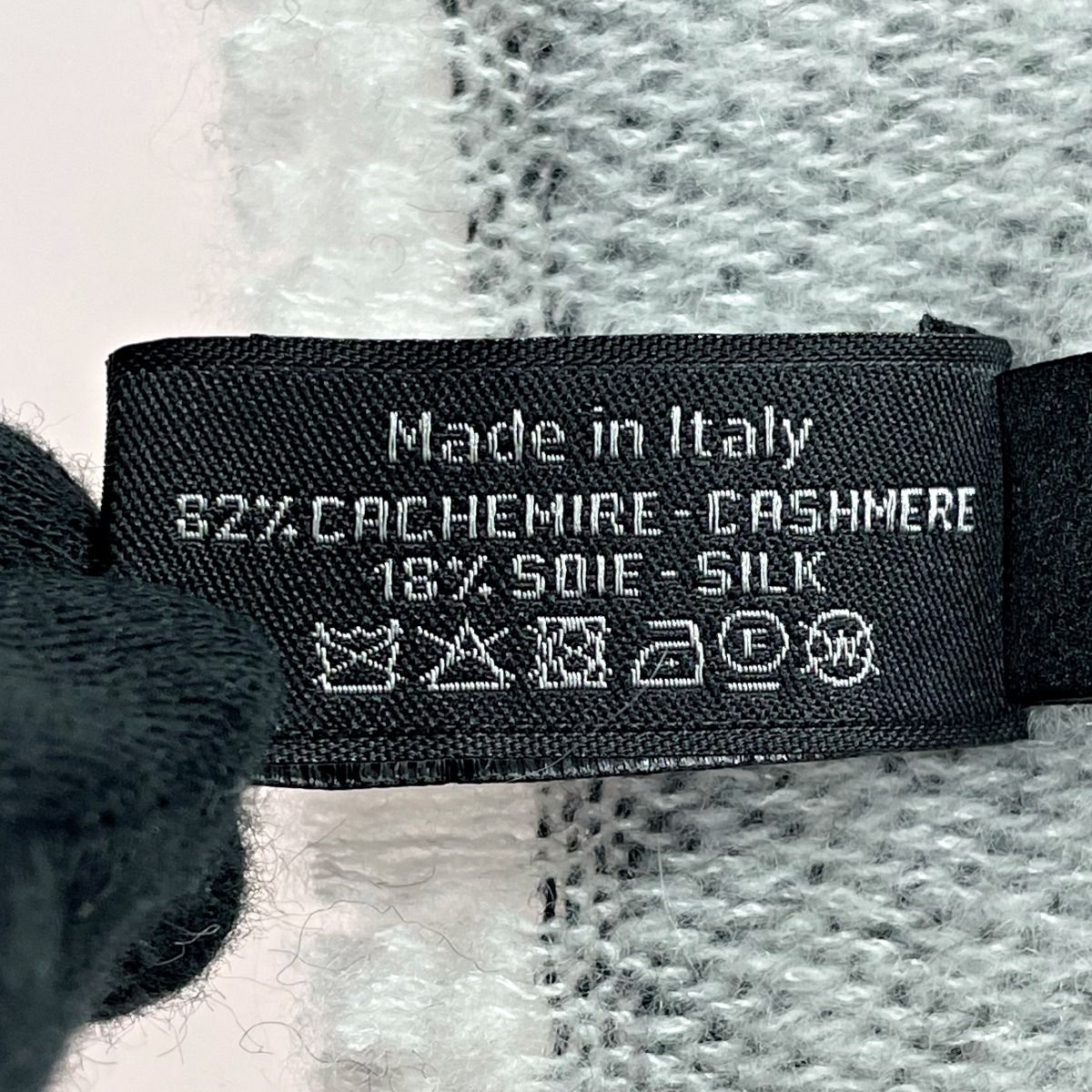 Chanel Stole Gray Here Mark 82% Cashmere 18% Silk Women's