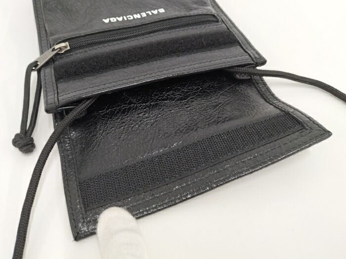 Balenciaga Explorer Shoulder Bag Leather Black 532298