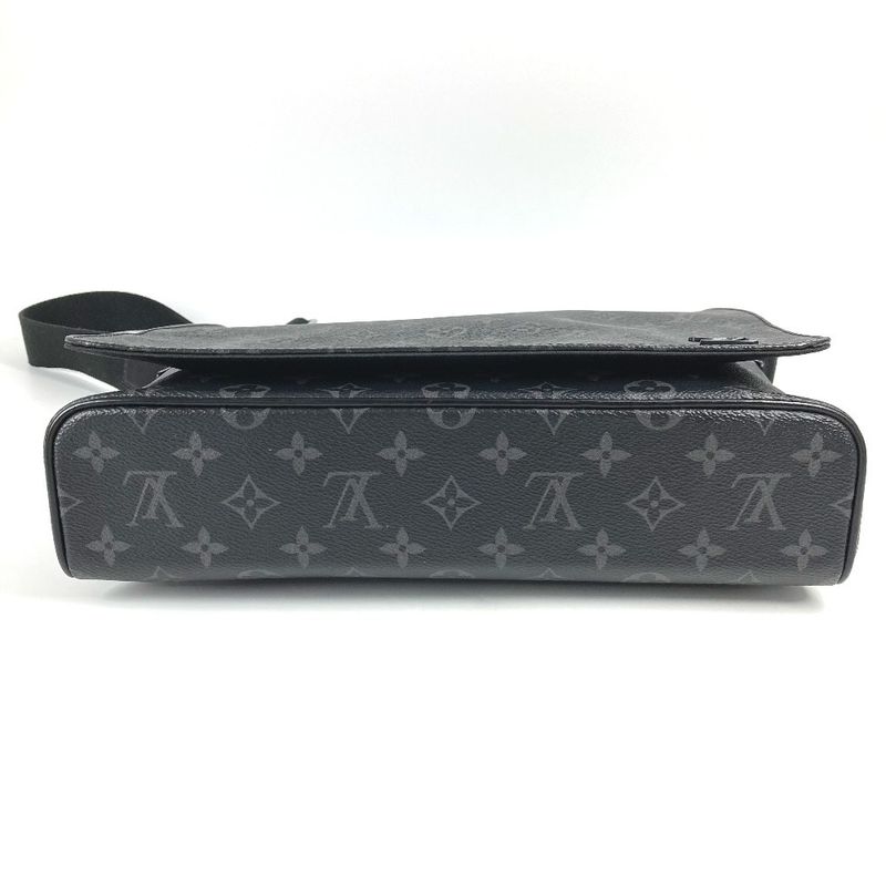 Louis Vuitton Shoulder Bag District PM NV3 M46255 Monogram Eclipse Canvas Black