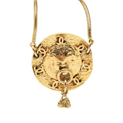 Chanel CC Logo Lion Motif Round Pendant Necklace Gold Plated