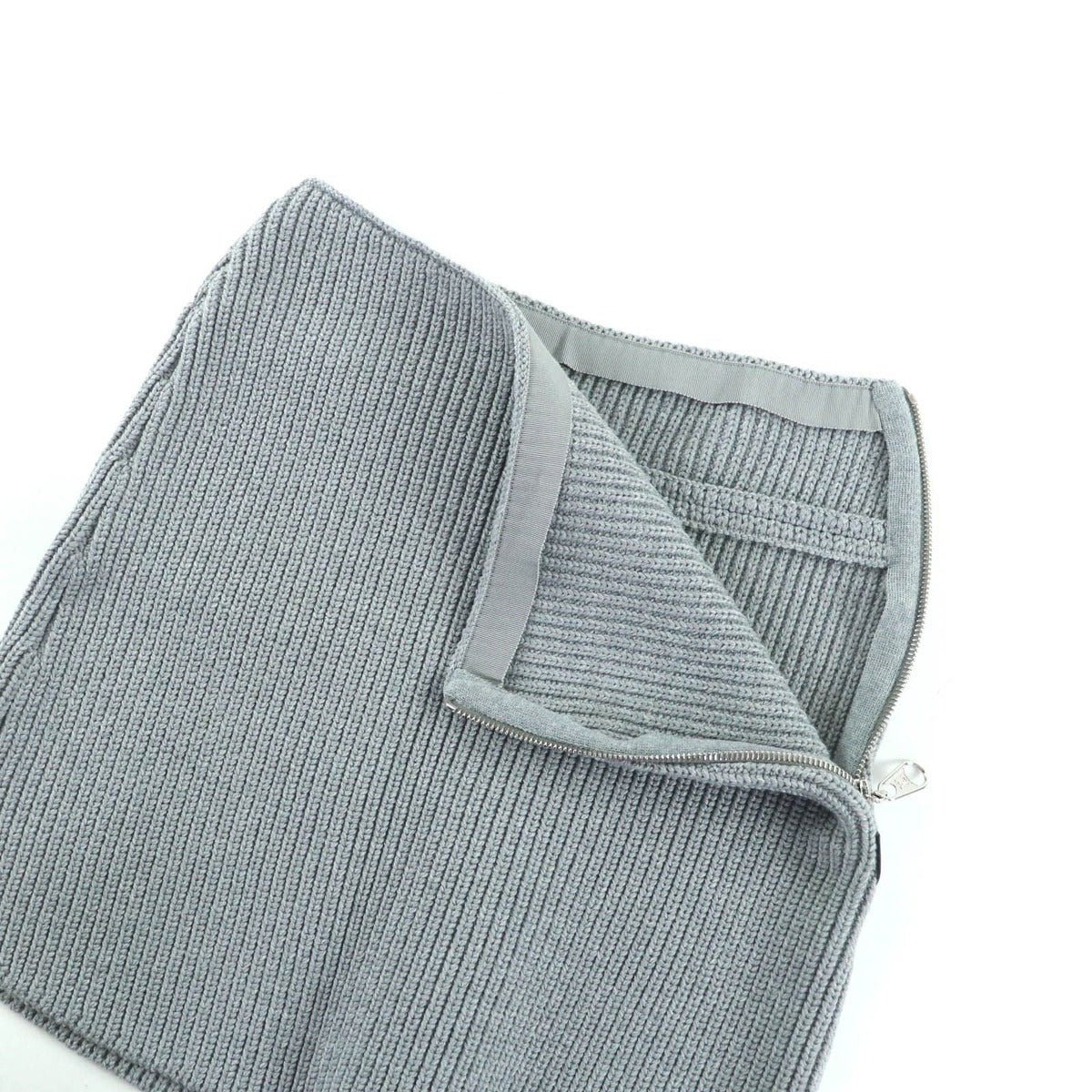 Louis Vuitton 24 AW Knit Skirt Grey Leather with Logo Patch Side Zip Trapezoid — view 4