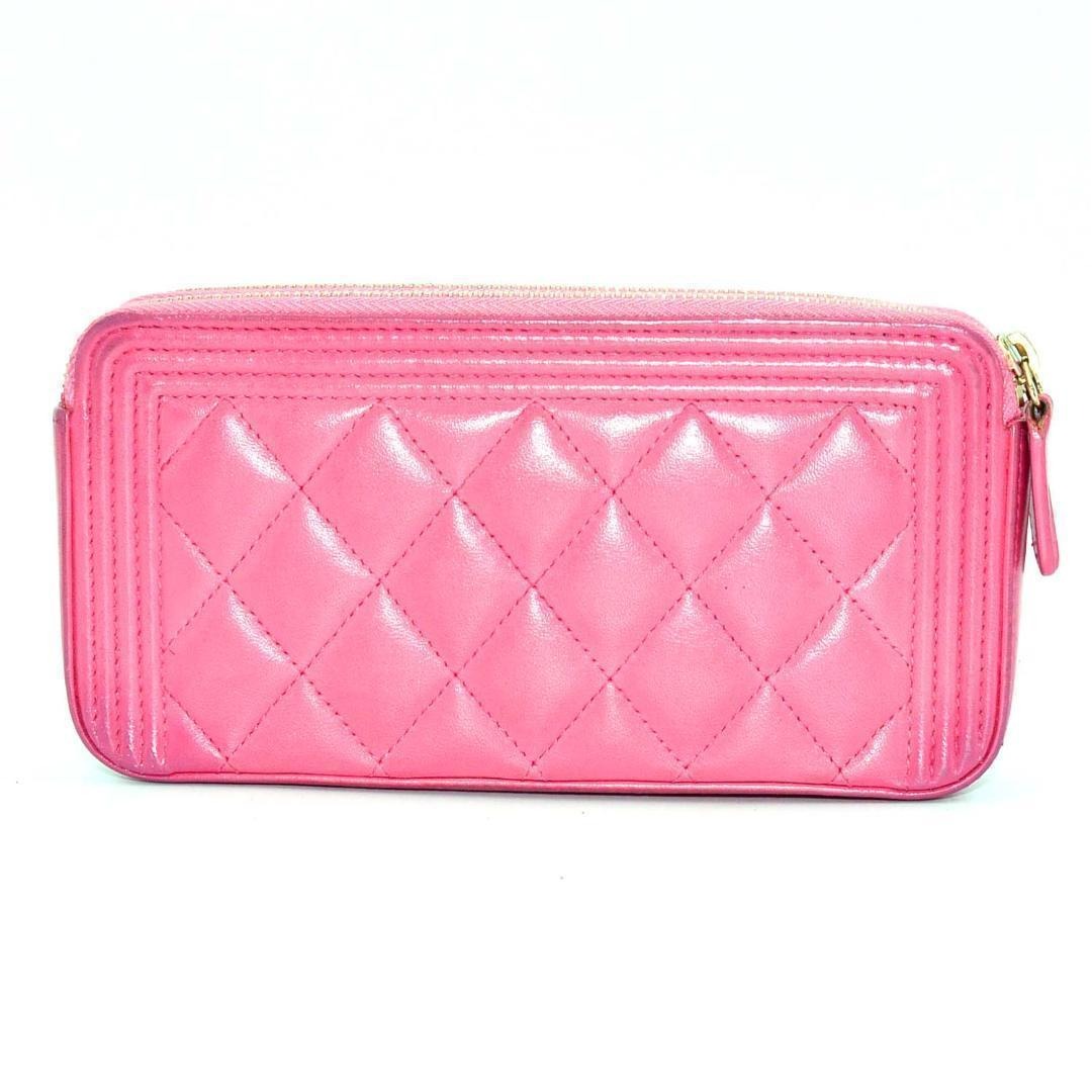 Chanel Boy Chain Wallet Quilted Pink — view 2