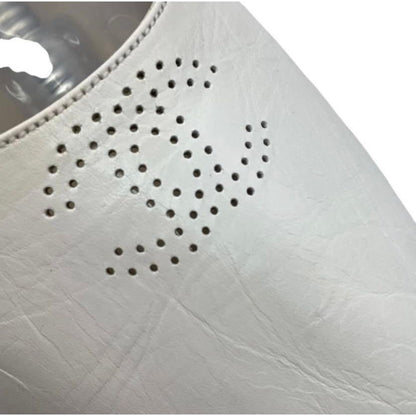 Chanel Flat Shoes with Leather Pouch Punching CC Logo White — view 6