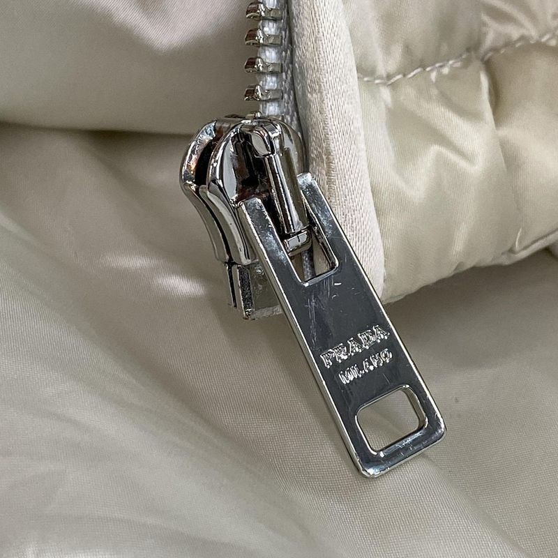 Prada Blouson Size 42 M Women's 291511 Ivory Cotton / Long Sleeve / Zip Up /