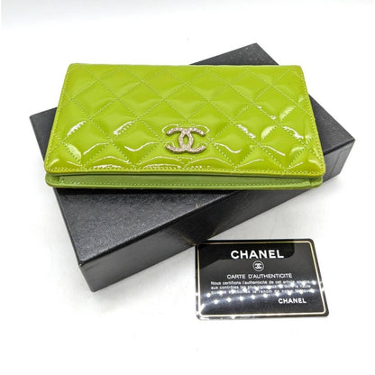 CHANEL CC Classic Patent Wallet Lime Green Purse Bag