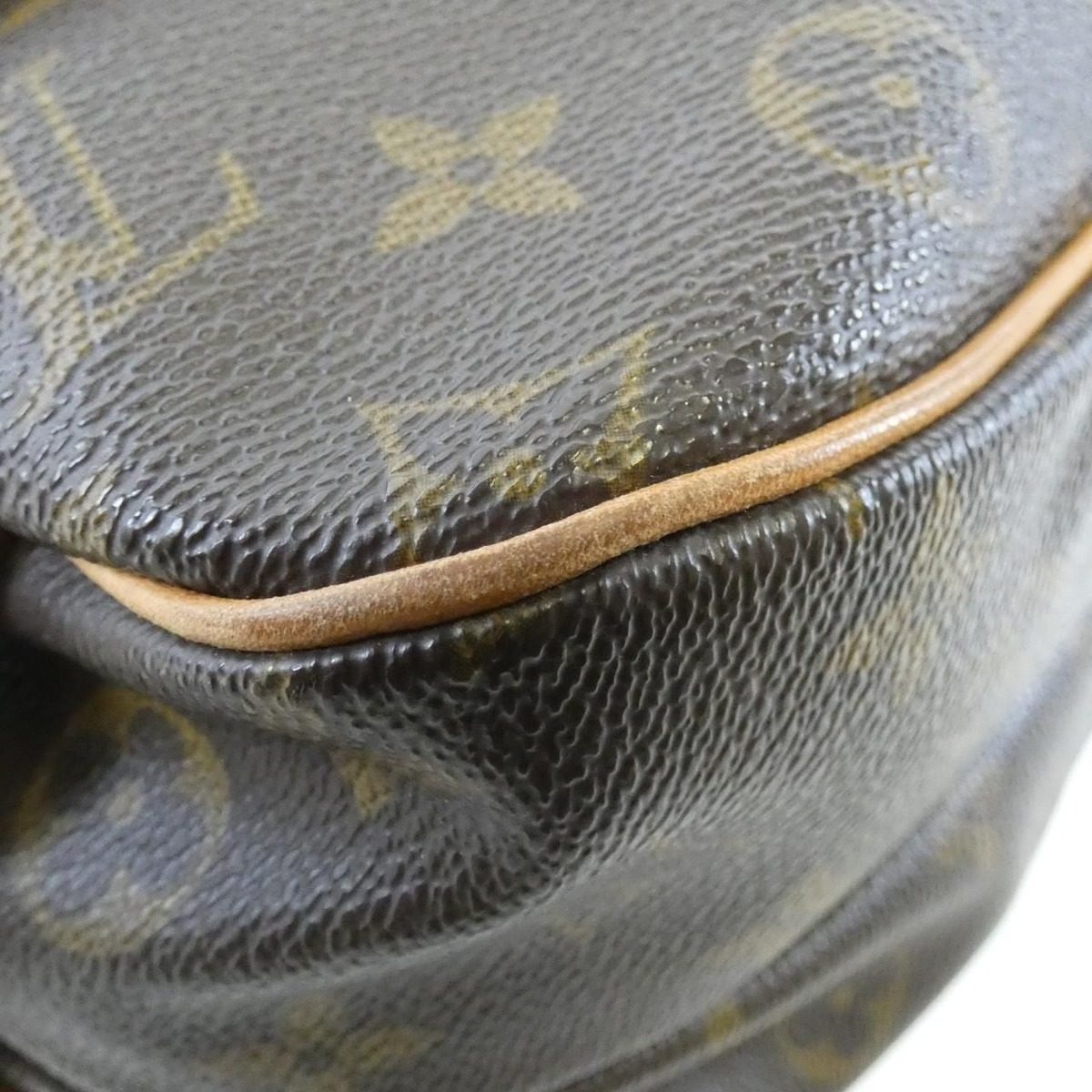 Louis Vuitton Monogram Saumur 30 cm — view 2