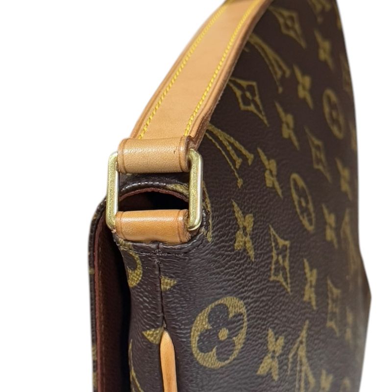 Louis Vuitton Musette Tango Short Monogram Shoulder Bag Monogram Canvas M51257