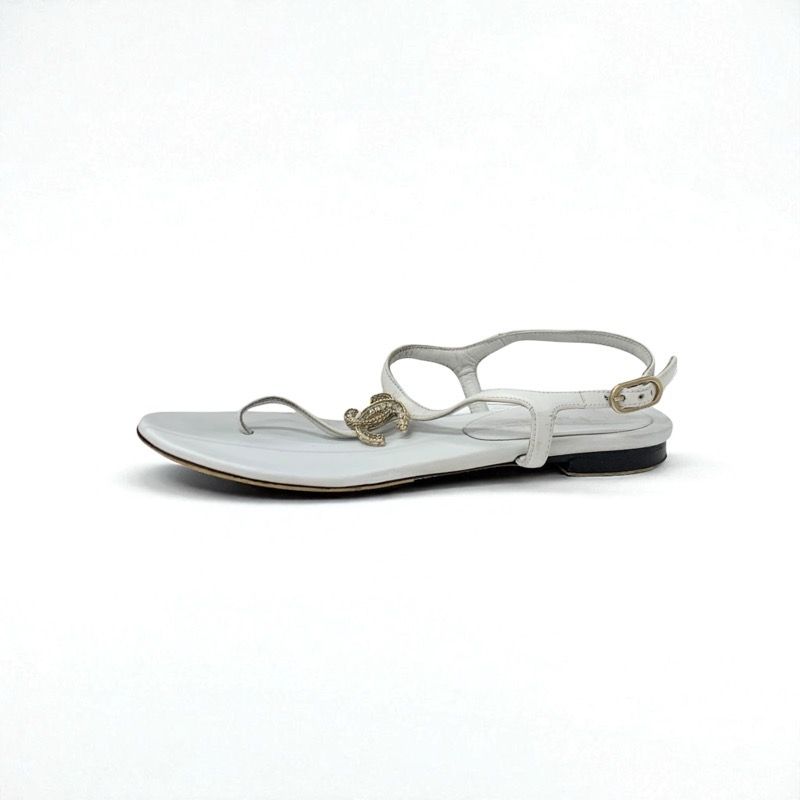 Chanel Sandals Shoes Leather White Gold Coco Mark Rhinestone Strap Thong
