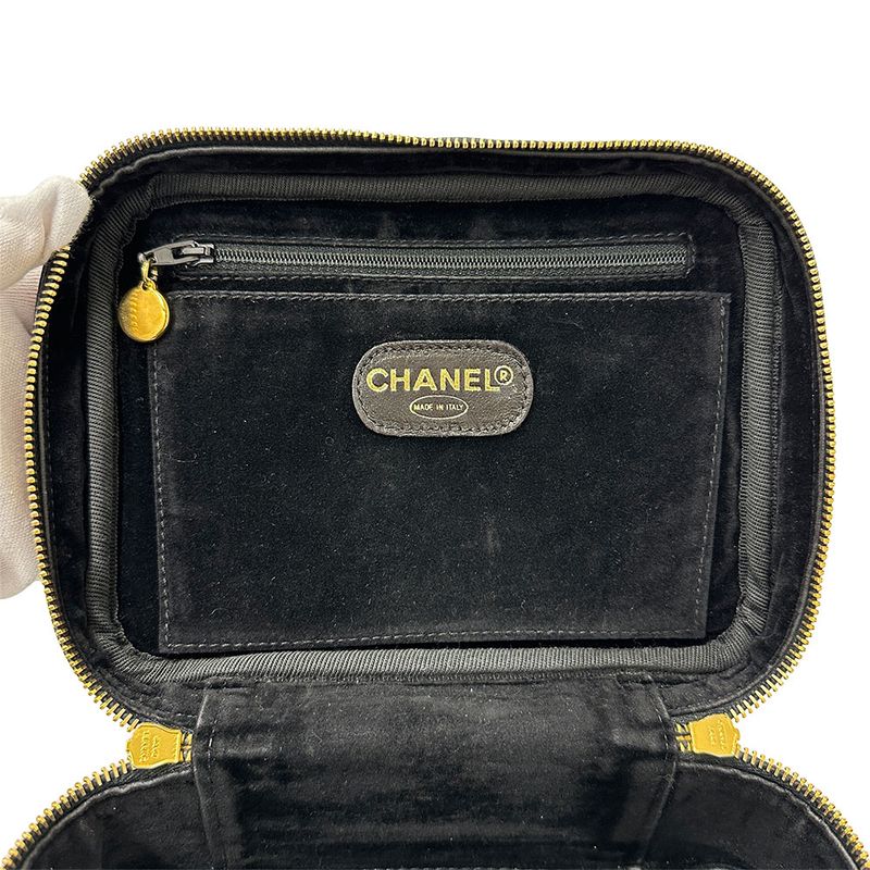 Chanel Bag Women's Branded Handbag Matelasse Leather Black Gold Hardware Vanity