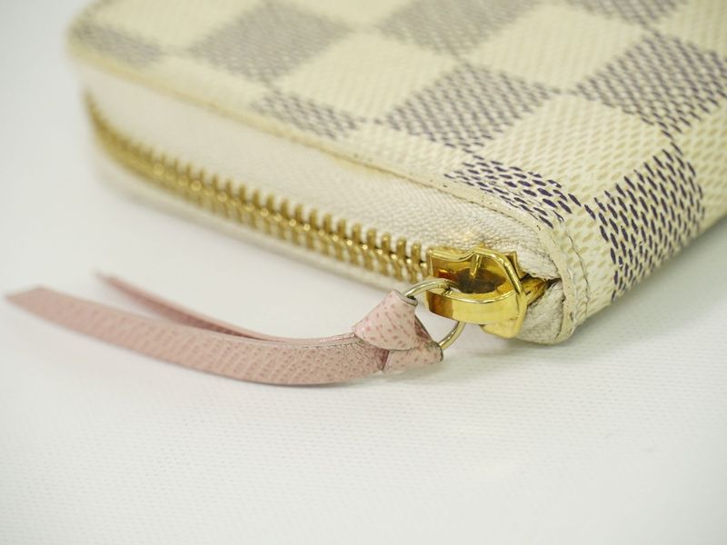 Authentic Louis Vuitton LV Portefeuille Clemence Damier Azure Long Wallet White