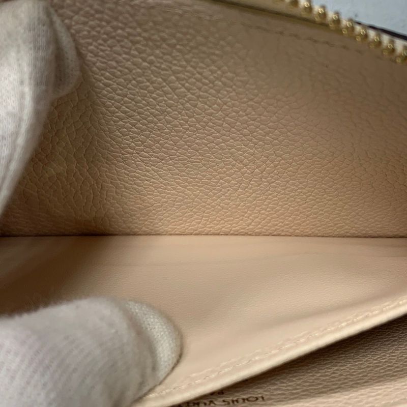 3222 Louis Vuitton By The Pool Monogram Empreinte Zippy Wallet M80402 Cles