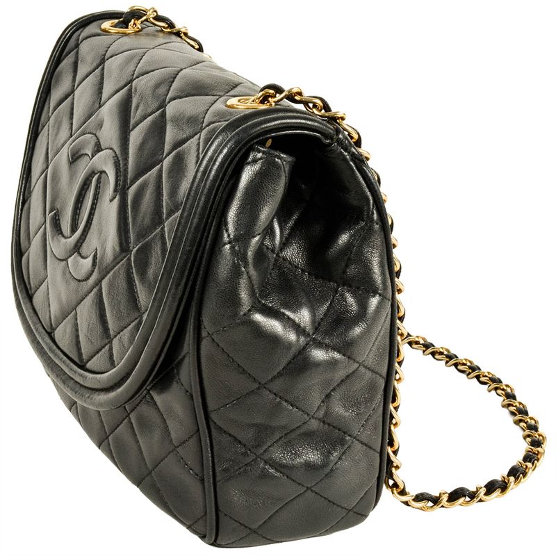 Chanel Matelasse Chain Shoulder Bag Lambskin Black Gold Hardware 7 Digits 1s