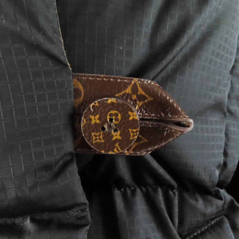 Louis Vuitton 2023 1aaijb Long Sleeve Pillow Puffer Jacket With Hood Monogram