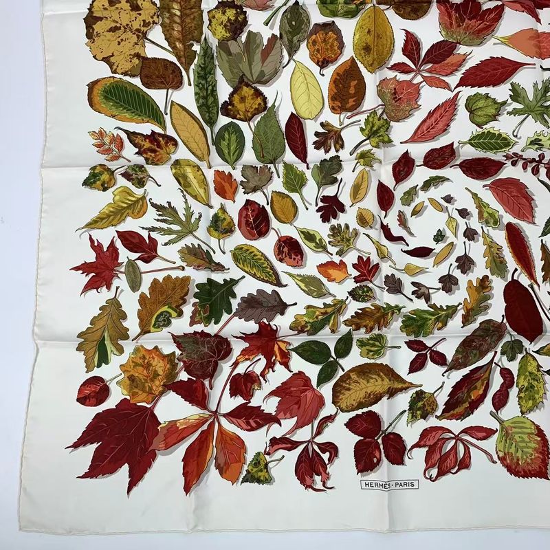 Hermes Carre 90 Tourbillon Falling Leaves Swirl Scarf Silk White