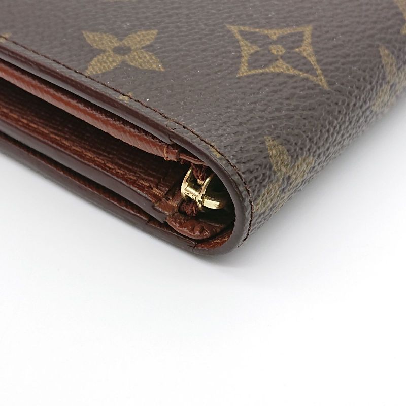 Louis Vuitton Mid-size Folded Wallet With Monogram Portmonnais Biers Trésor