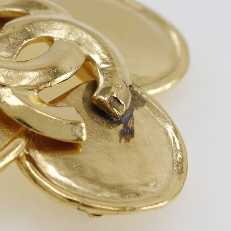 Chanel Clover Gold Plated 96P Ladies 28.8g Brooch