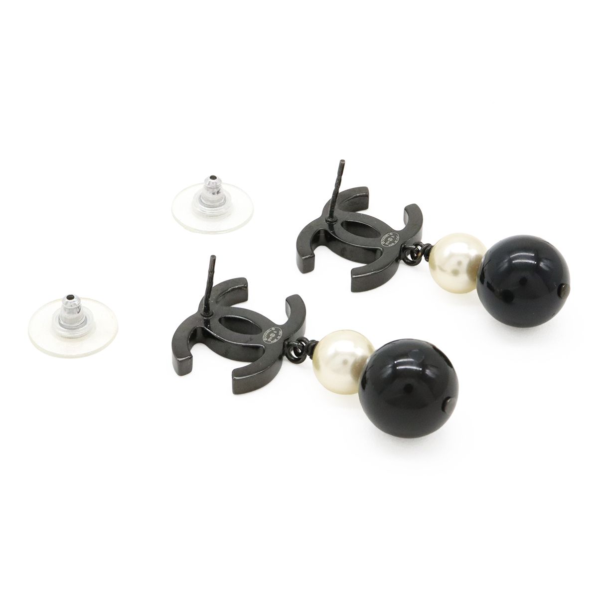 Chanel Coco Pearl Earrings Swing Earrings Metal Faux Pearl Black Black B14 B