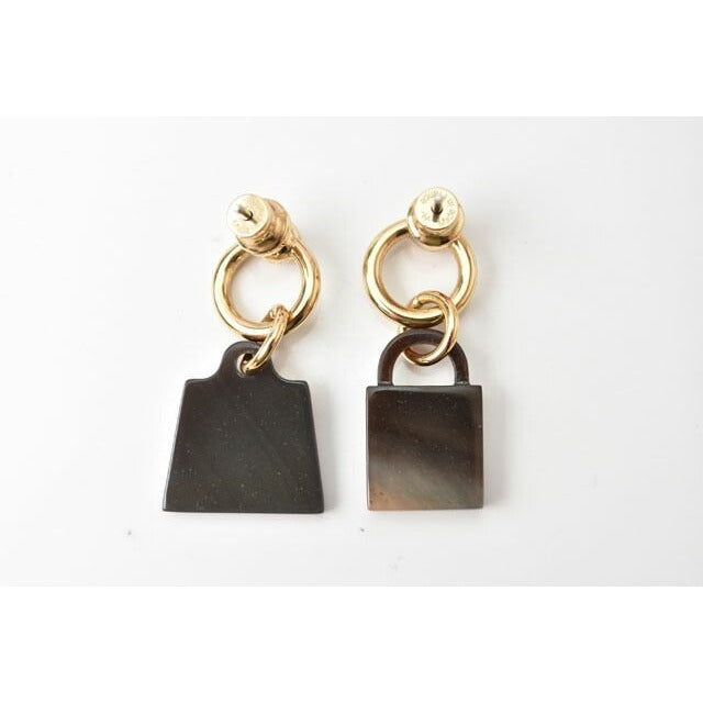 Hermes Earrings Fusion Amulet Maroquinier Buffalo Horn Cadenas Kelly — view 4