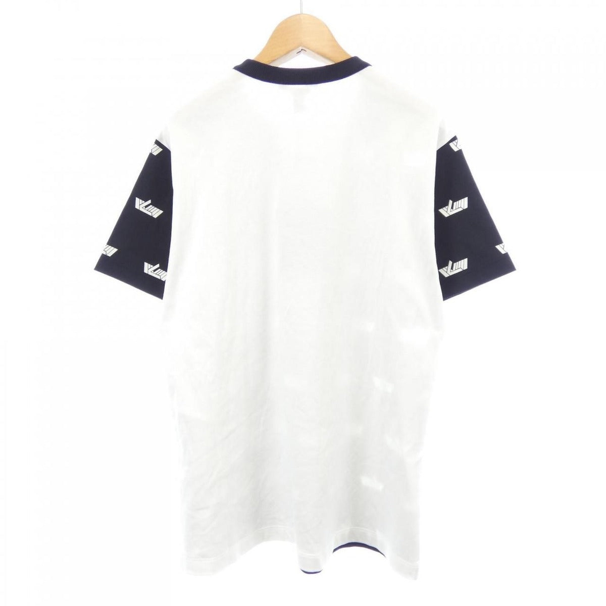 Louis Vuitton LV Vitesse T-Shirt — view 2