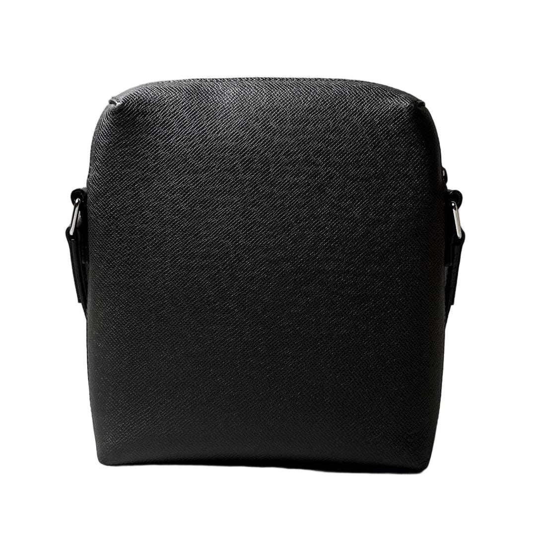 Louis Vuitton Taiga Pochette Grigori Shoulder Bag — view 2