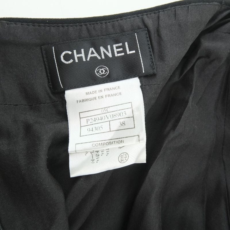 Chanel P24940v08903 Wool Black Women's Skirt