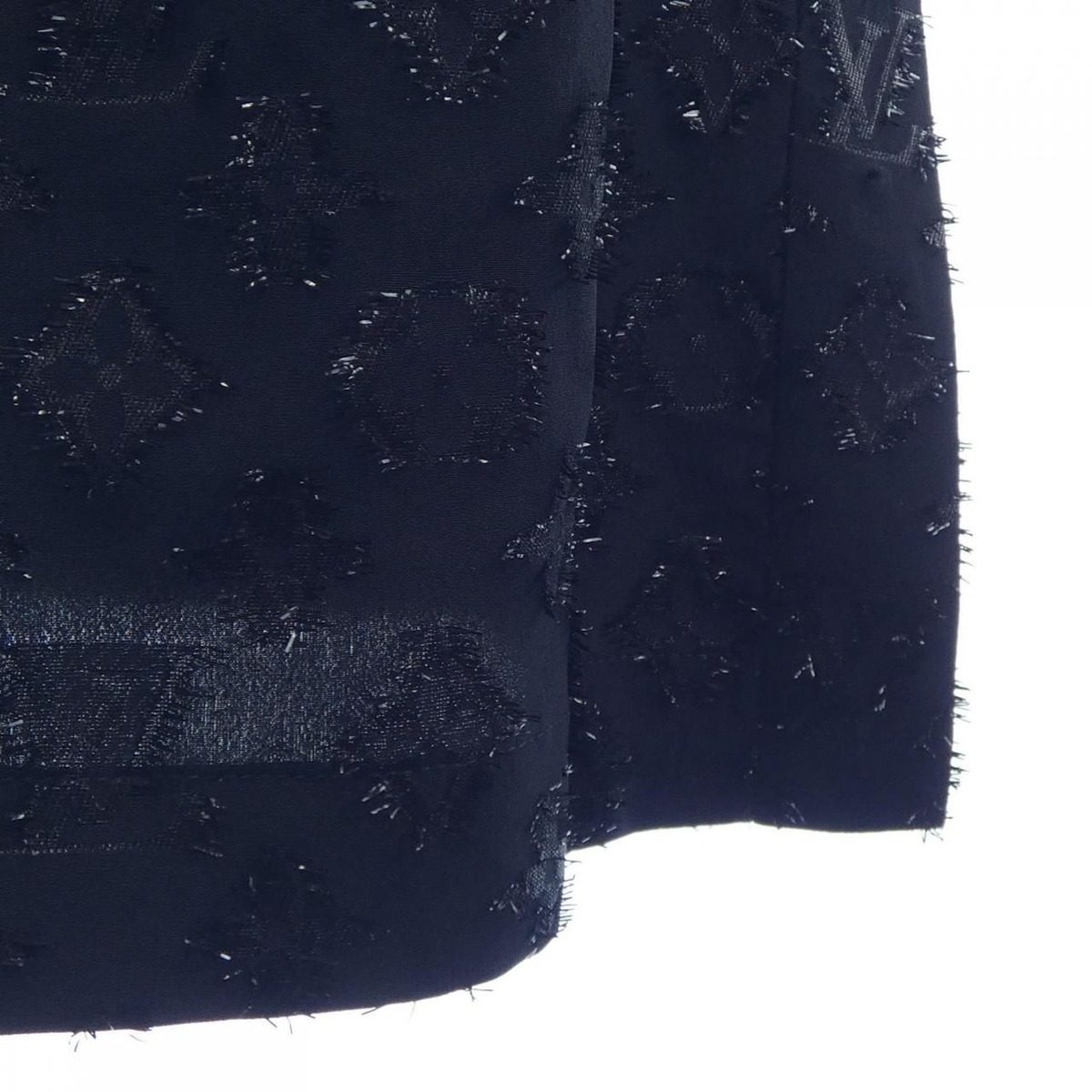 Louis Vuitton Monogram Filk Peraps Skirt — view 6