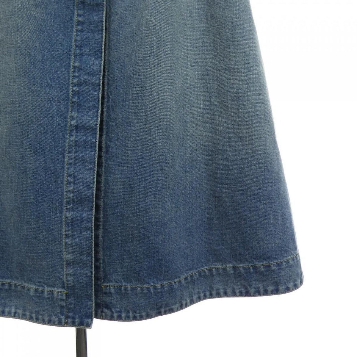 Christian Dior Flair Midi Oblique Skirt — view 6