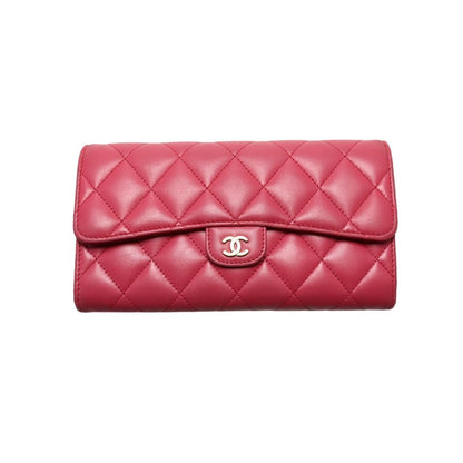 Chanel 26 Quilted Leather Bifold Wallet