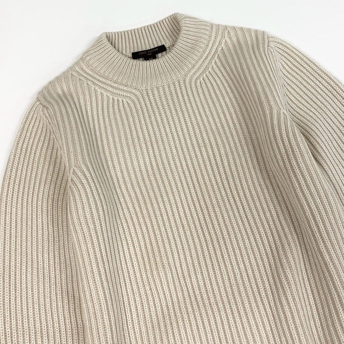 Louis Vuitton Id6 Slit Bottle Neck Knit Sweater XS White Monogram Tab — view 4