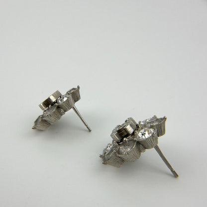 Chanel CC Logo Earrings Silver Vintage — view 4