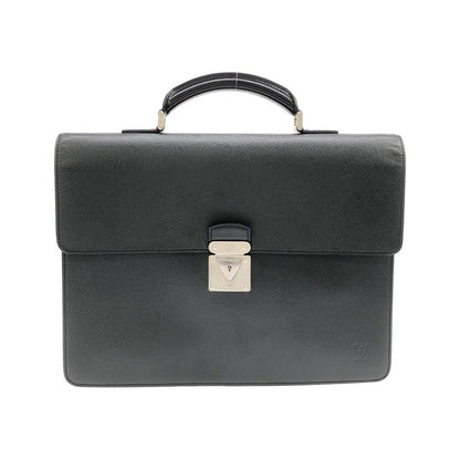 Louis Vuitton Taiga Lagito Bag