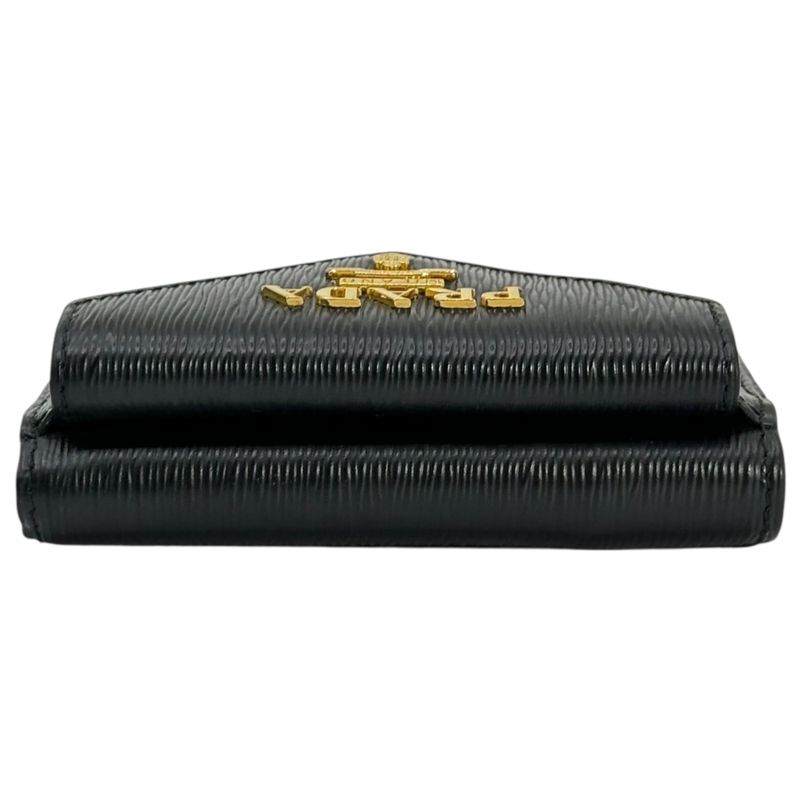 Prada Vitello Move Tri-Fold Wallet Vitello Move Tri-Fold Compact Wallet 1mh021